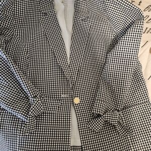 Anne Klein blazer with 3/4 sleeves